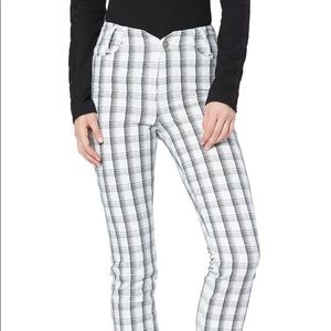 Paige raw hem ankle jeans